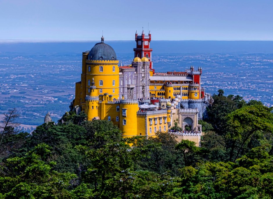 Замок пена в Португалии