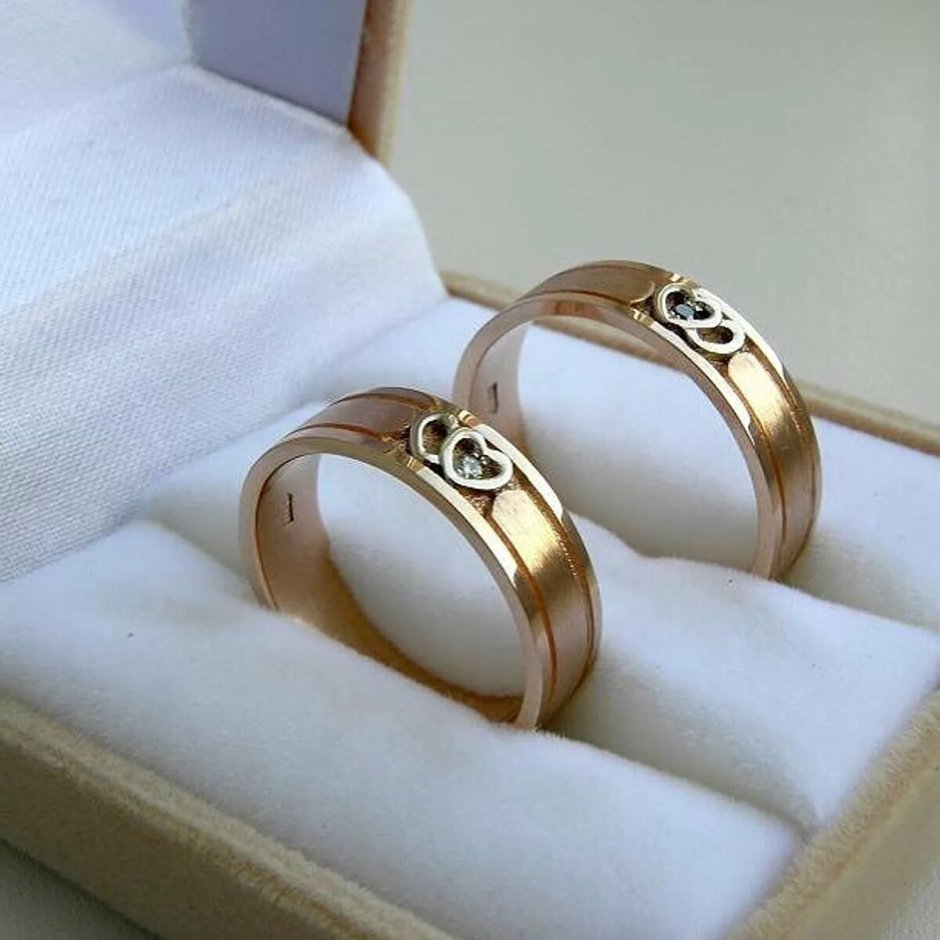 Серебряное обручальное кольцо