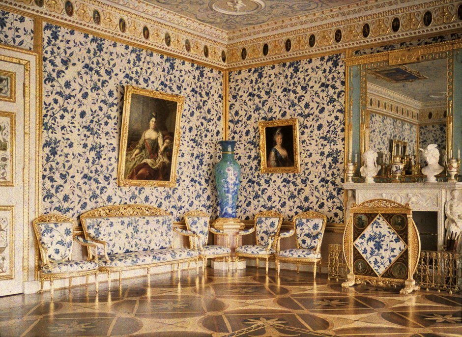 Парадная голубая гостиная Екатерининского дворца