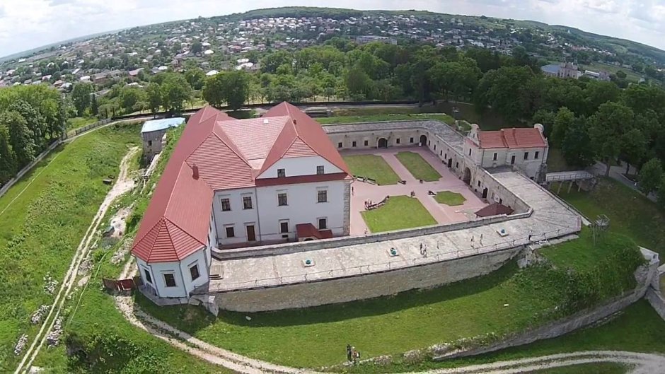 Лянцкоронский замок