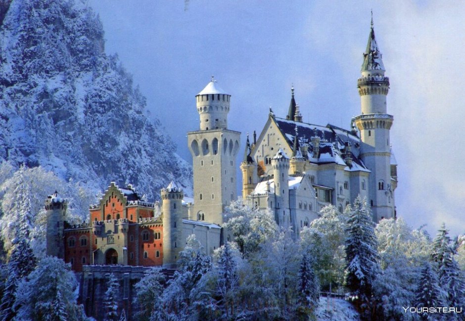 Замок Нойшванштайн зима