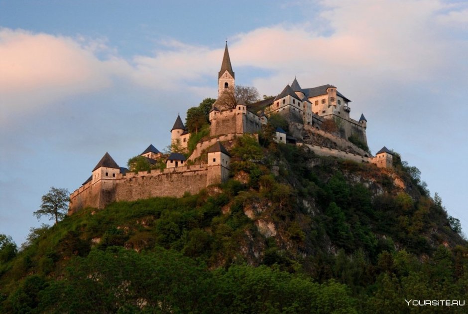 Хохостервиц замок в Австрии зимой
