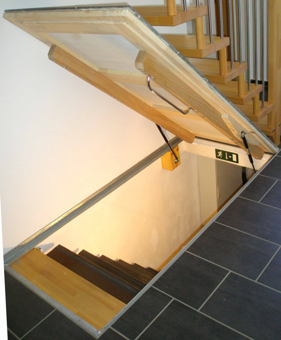 Bcompact Hybrid Stairs