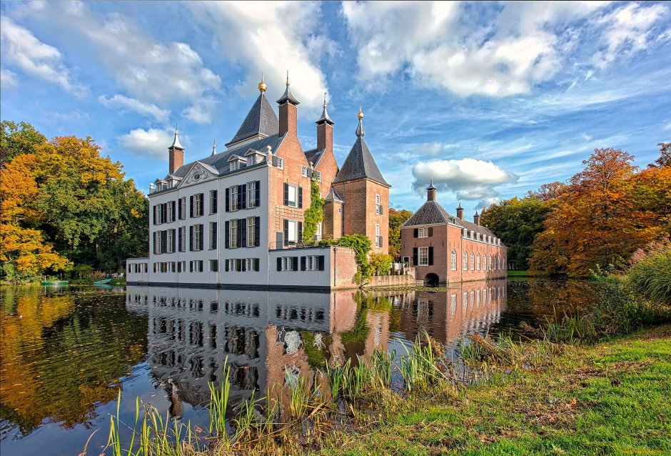 Замок Руурло Нидерланды