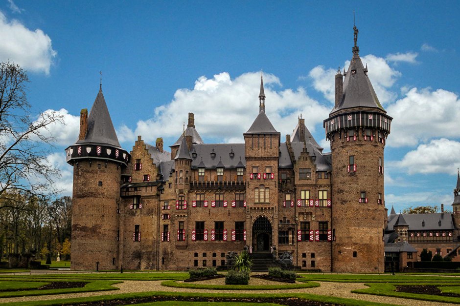 Замок де Хаар (г. Утрехт)