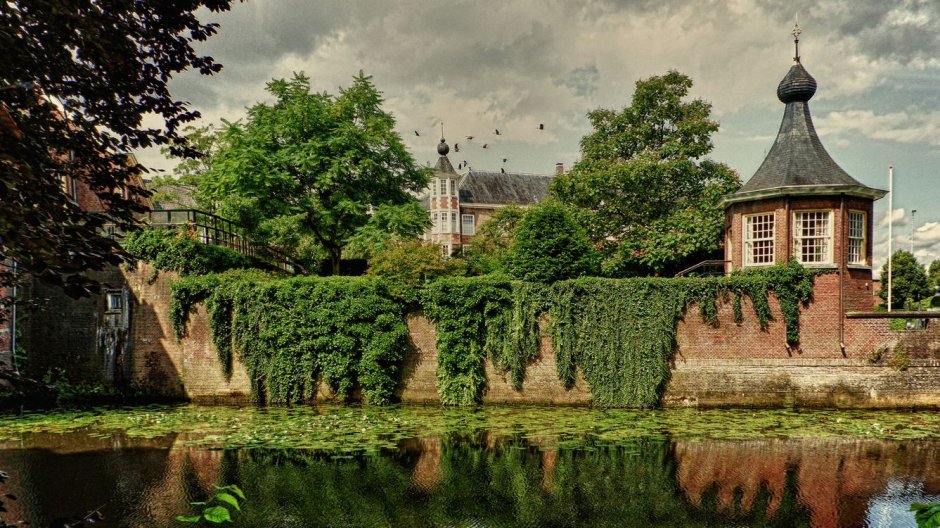 Нидерланды замок Кекенхоф