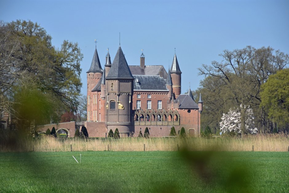 Замок в Голландии де Хаар