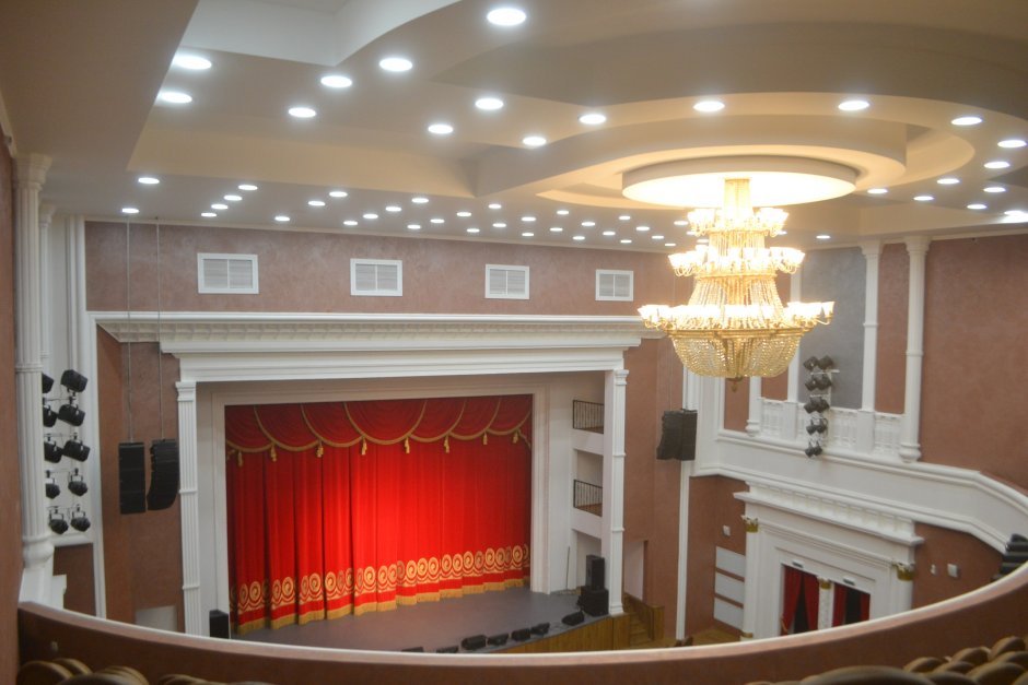 Театральный зал ДКХ Дзержинск