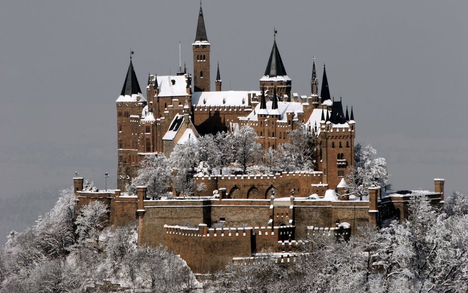 Замок Гогенцоллерн (Burg Hohenzollern)