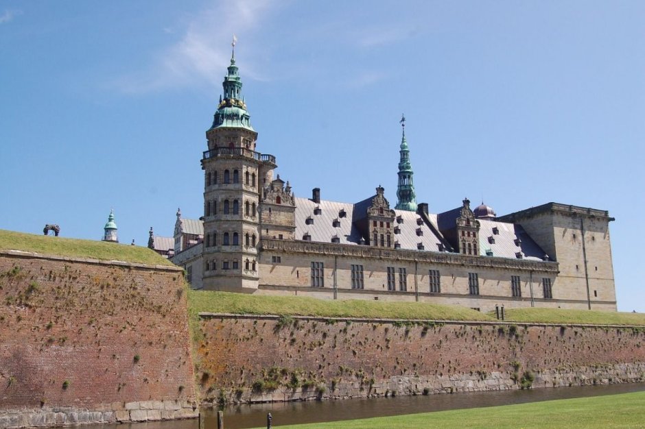 Дания замок Кронборг парк