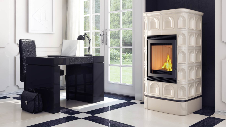 Дровяная печь-камин Contura 450t
