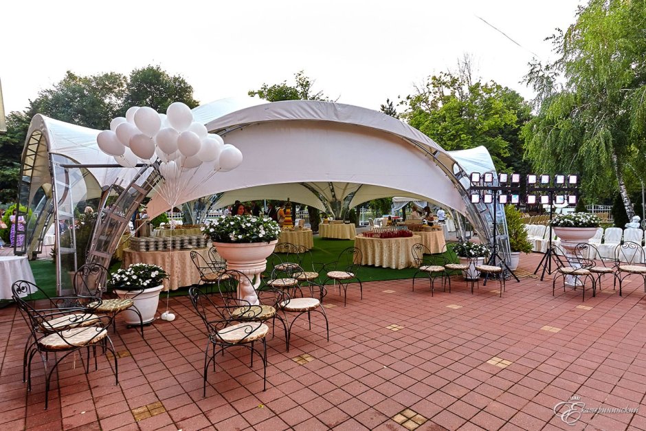 Hippodrome Краснодар летняя терраса