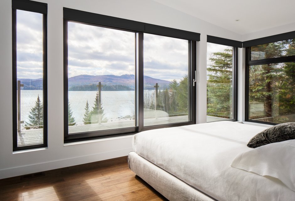 Уютная квартира с панорамными окнами