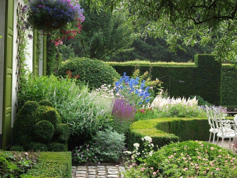 Сад в романтическом стиле