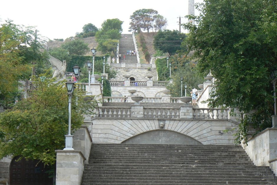Митридатская лестница Феодосия
