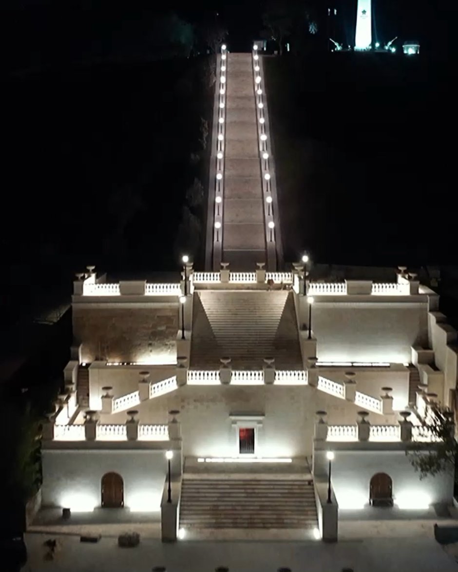 Митридатская лестница в Керчи 2021