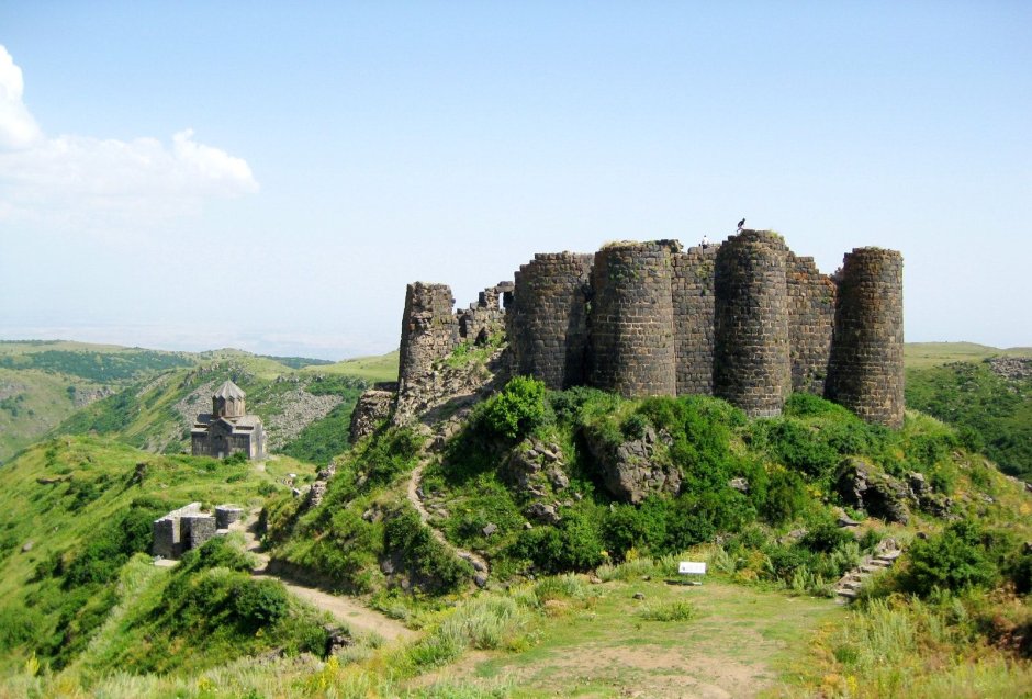 Армения монастырь Амберд