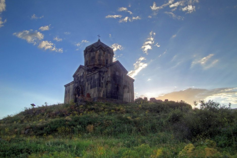 Амберд Армения монастырь внутри