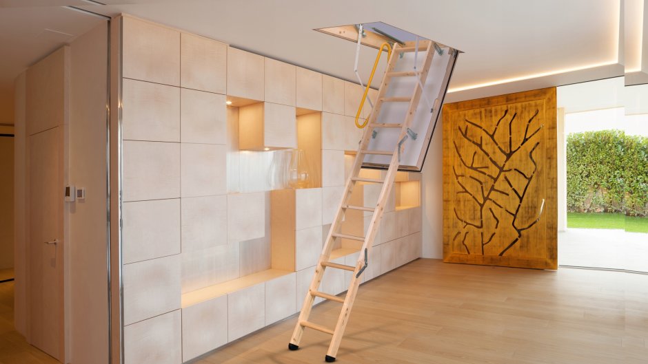 Bcompact Hybrid Stairs