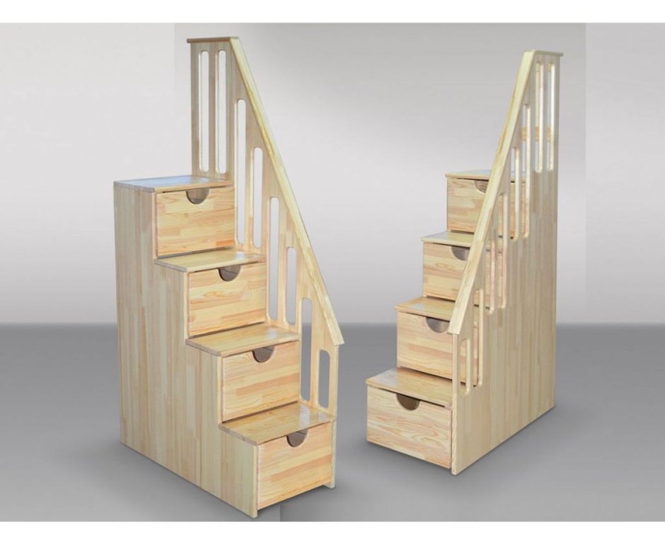 Лестница трехступенчатая деревянная