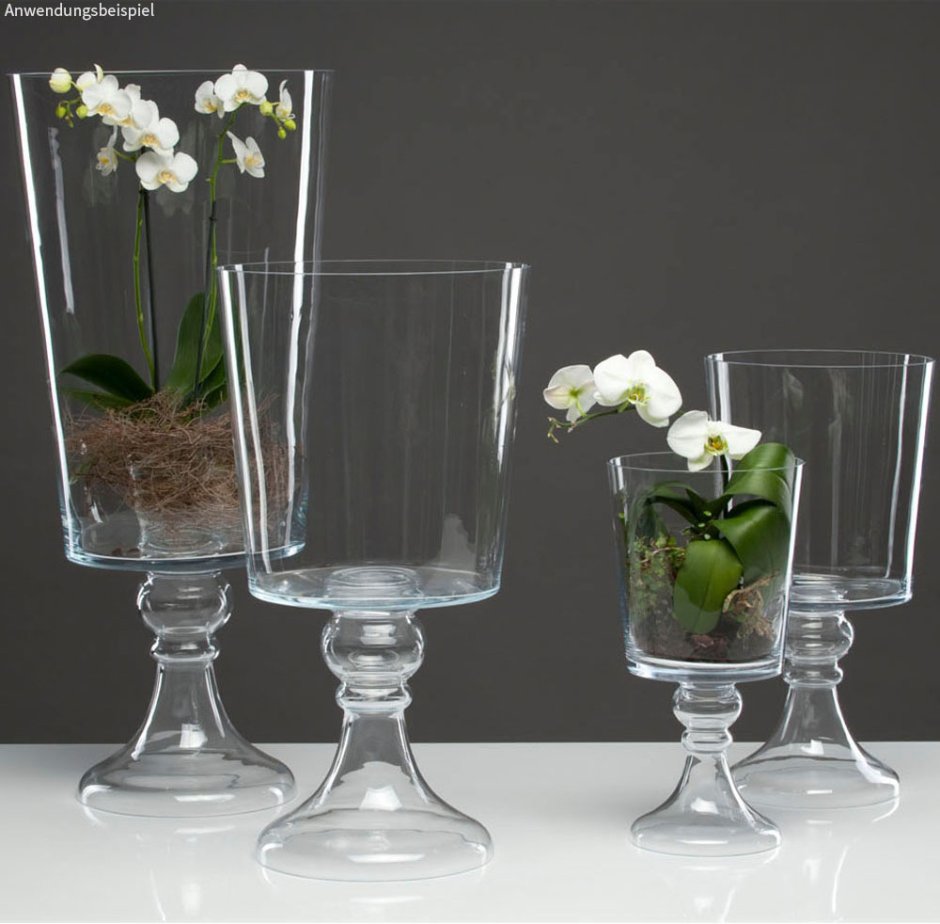 Большие стеклянные вазы для декора