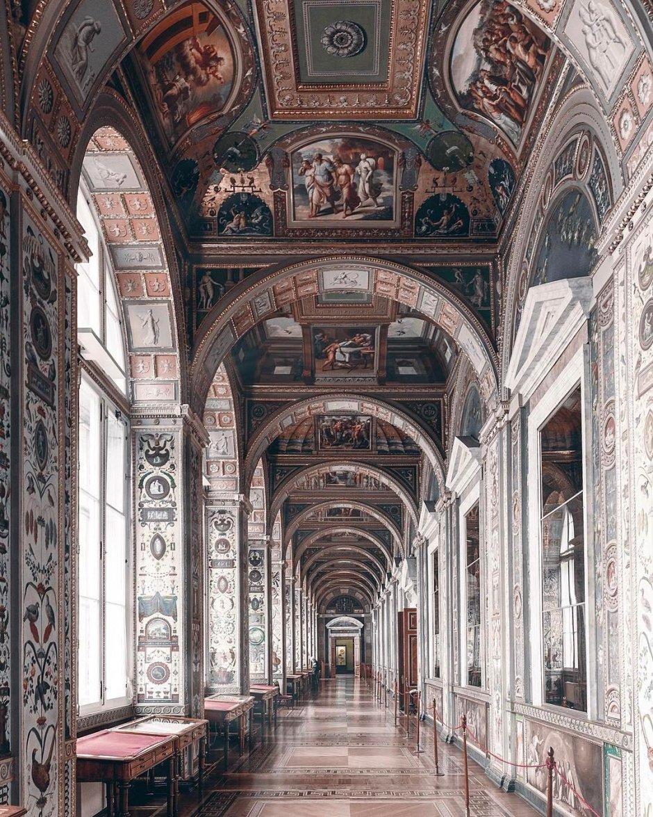 Ватиканская библиотека (Vatican Library)
