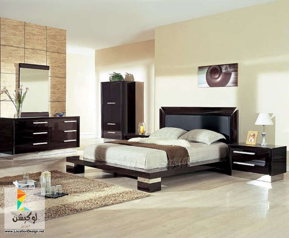 Интерьер спальни с мебелью цвета венге