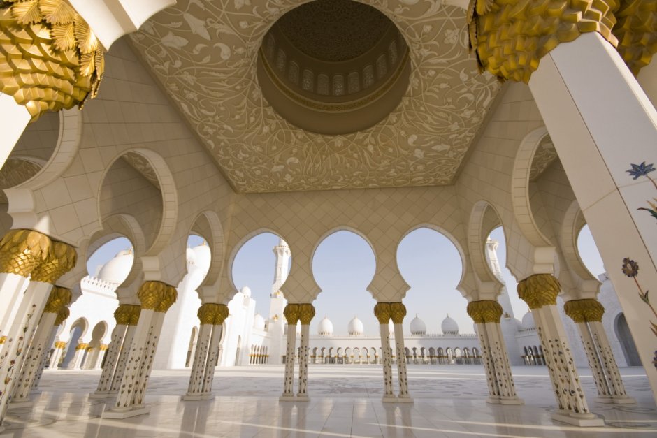 Мечеть шейха Зайда Абу-Даби интерьер