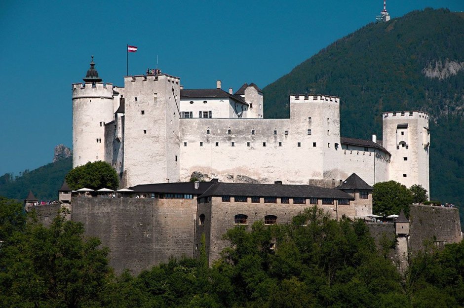 Замок Хоэнзальцбург Австрия