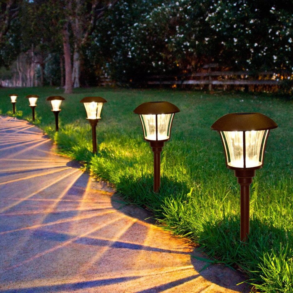 Фонарик Solar Lawn Light