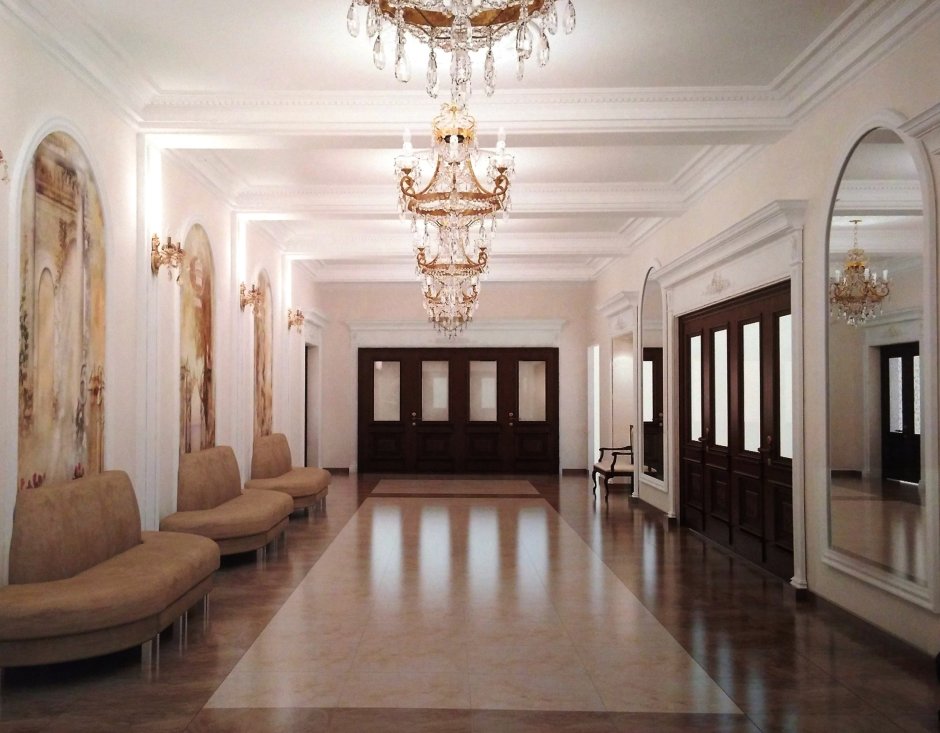 Интерьер фойе дома культуры