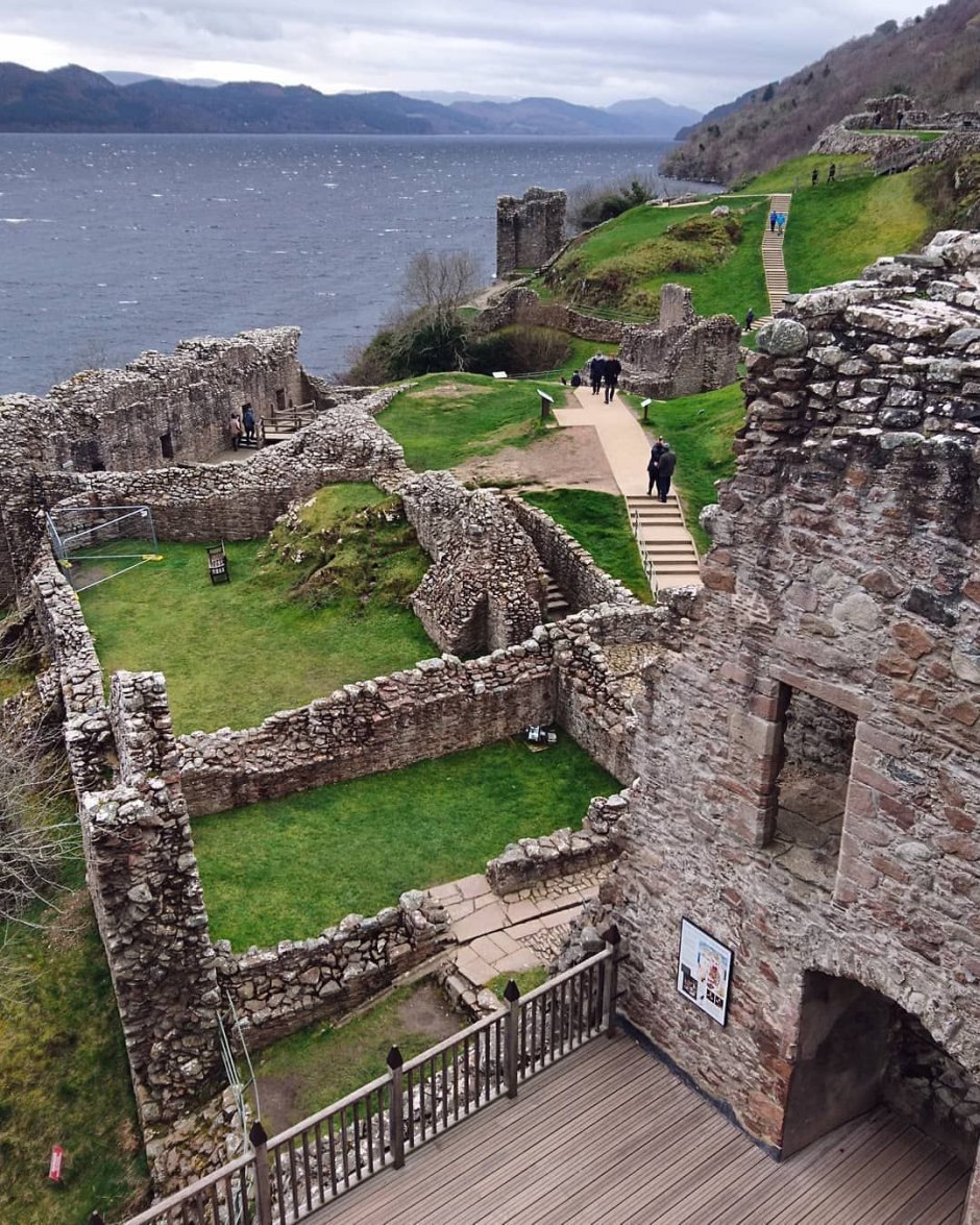 Замок Уркварт Шотландия