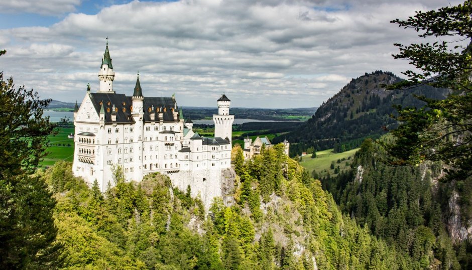 Замок спящей красавицы в Германии