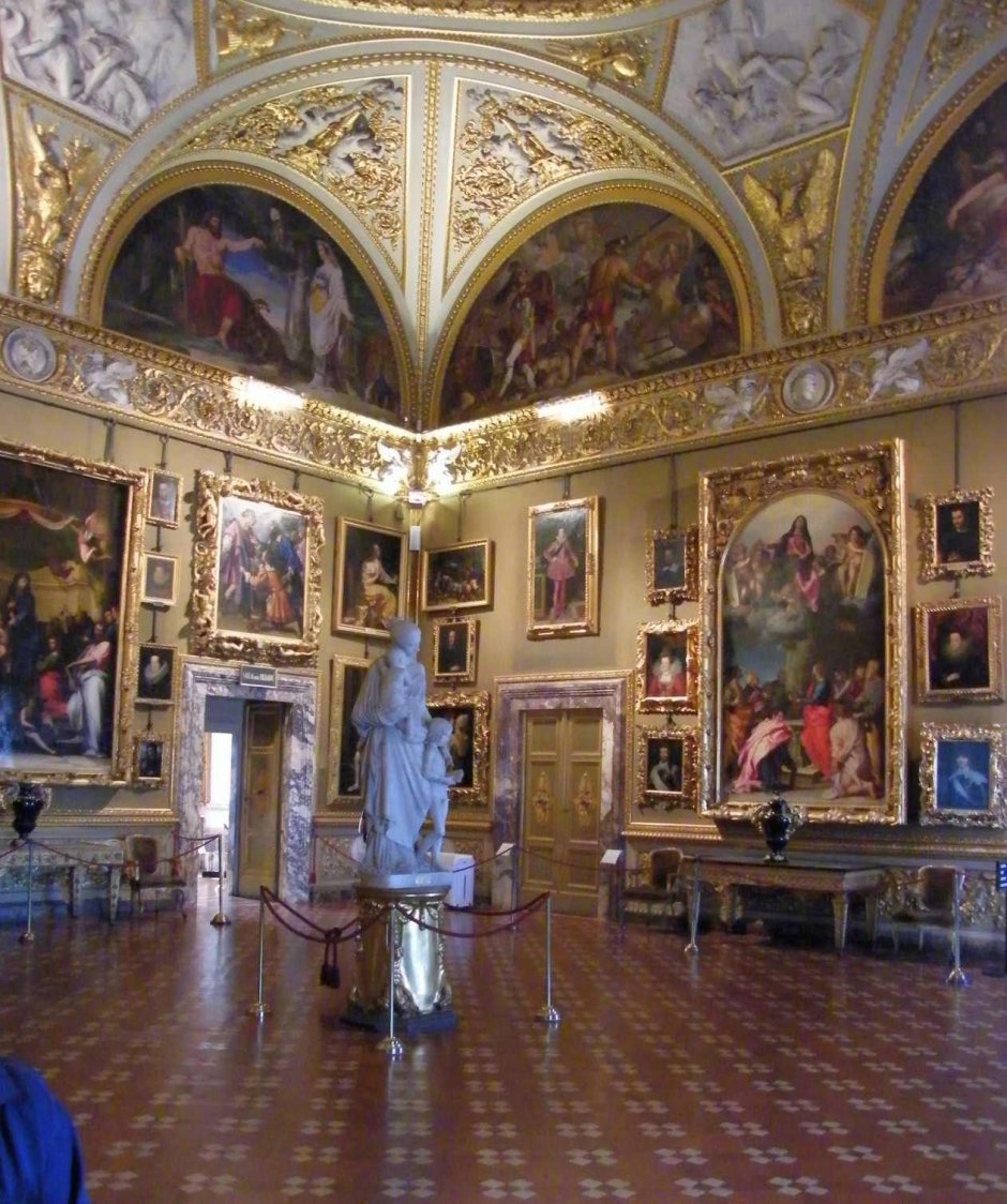 Дворец палаццо Питти