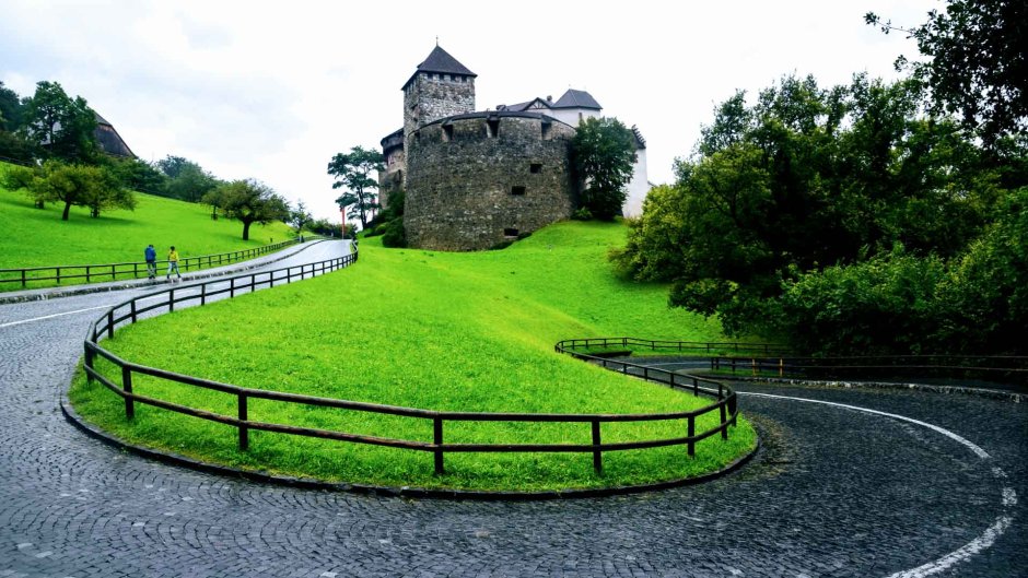 Лихтенштейн замок Вадуц обои