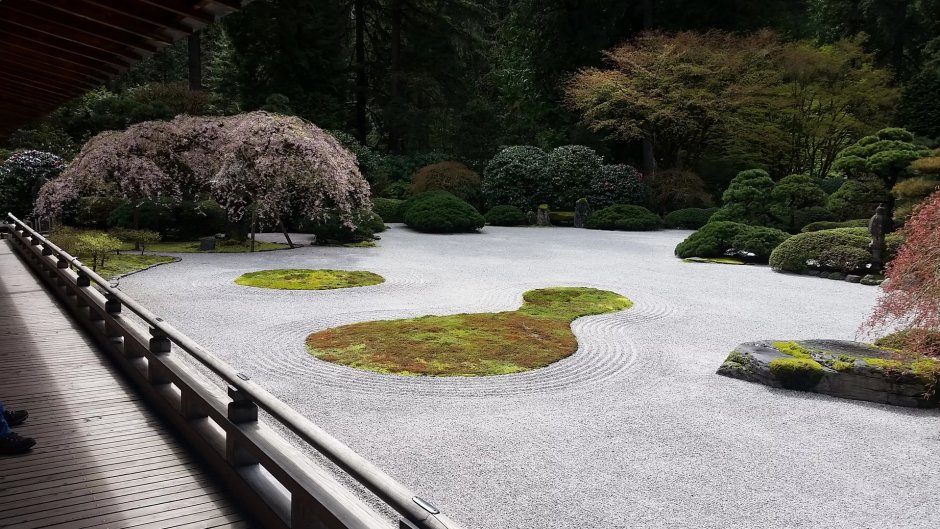 Японский сад круг