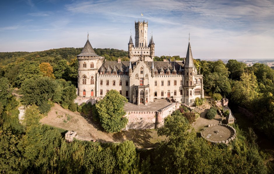Германия Фюссен замок Нойшванштайн