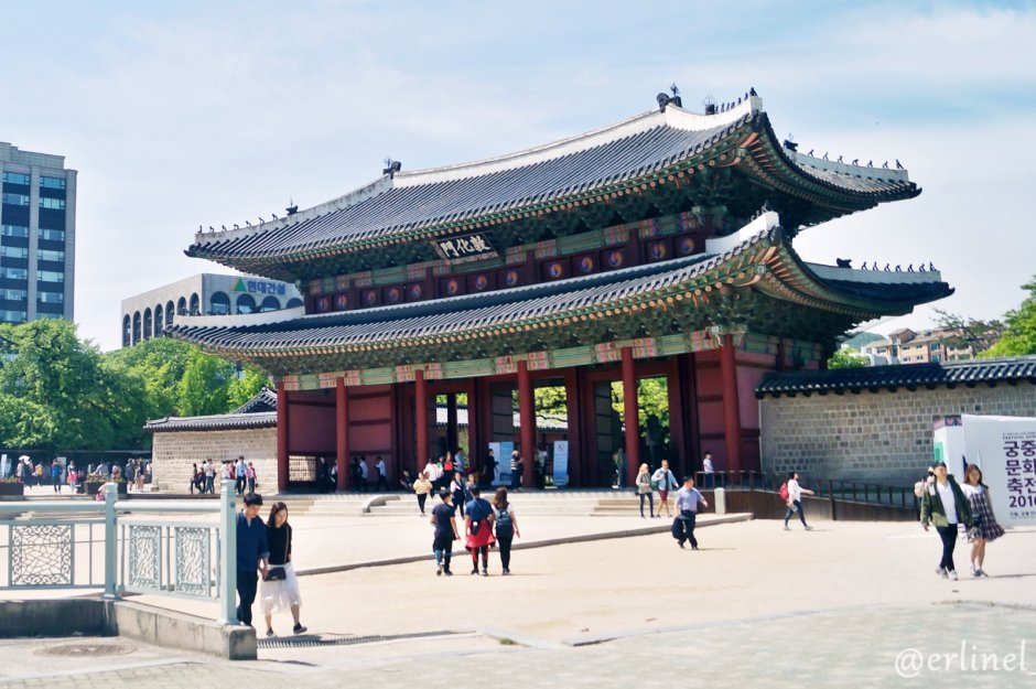 Дворец Чхандоккун в Сеуле