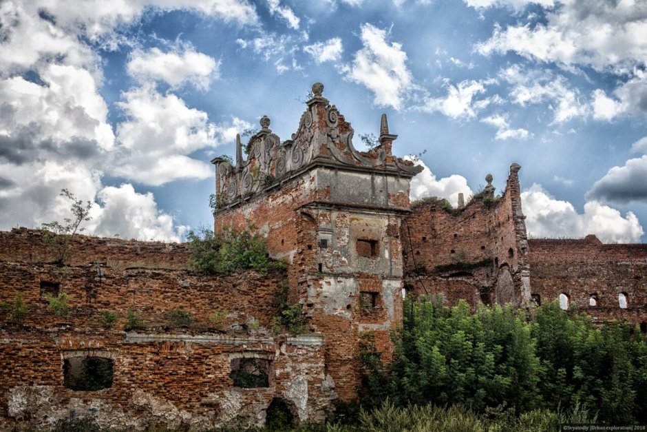Старосельский замок Львовская