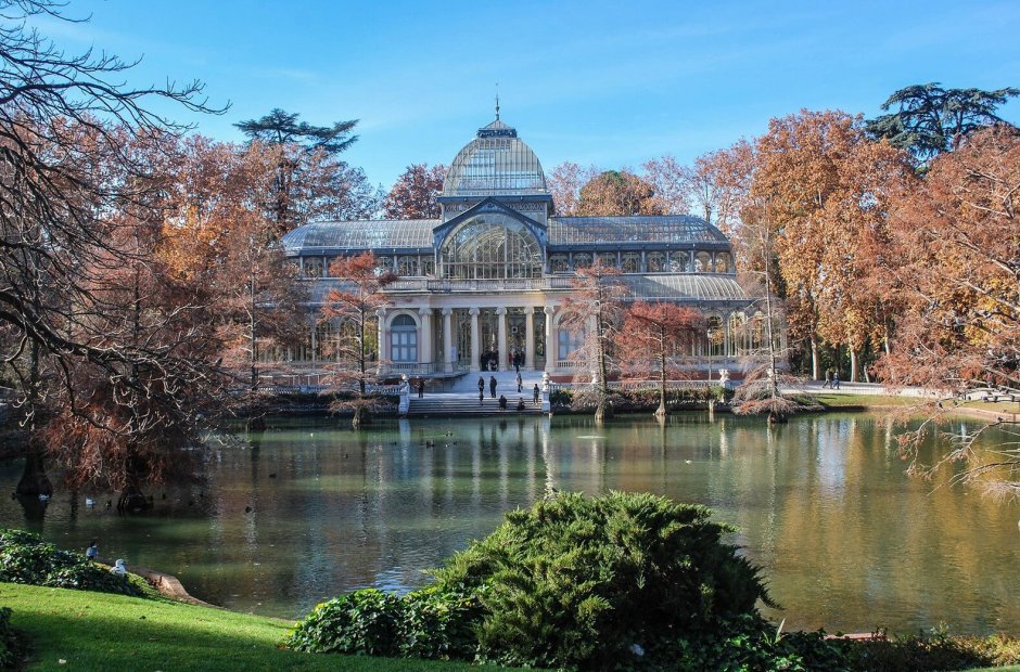 Хрустальный дворец парк Буэн-Ретиро Мадрид