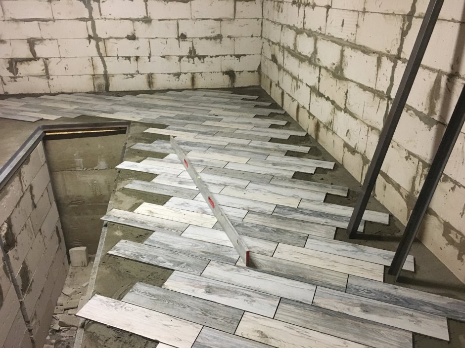 Лестница алюминиевая для ямы в гараже