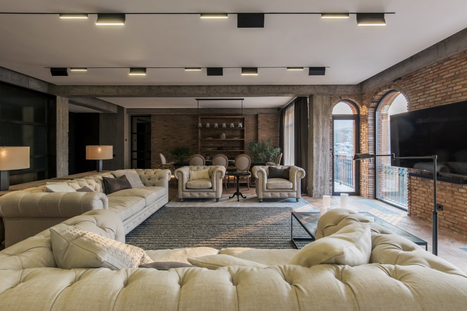 Стиль интерьера Rooms Hotel Тбилиси