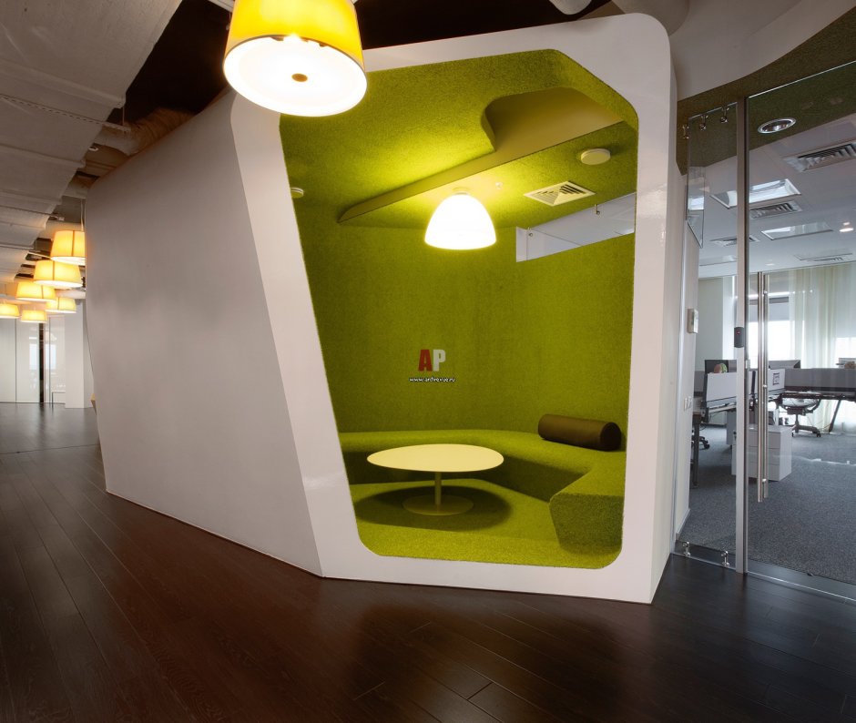 9 Hours Capsule Hotel – отель