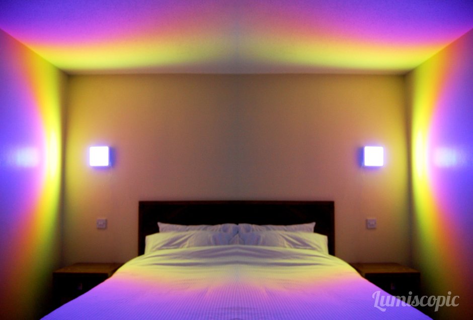RGB лента подсветка для комнаты