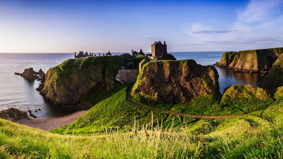 Даннотар неприступный замок Шотландии