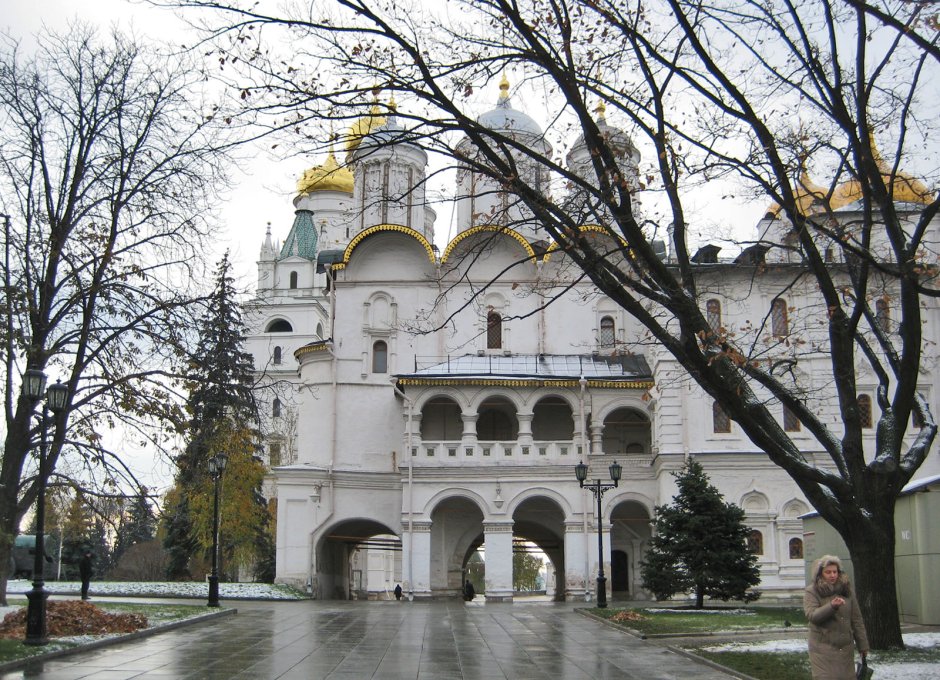 Патриарший двор Москва
