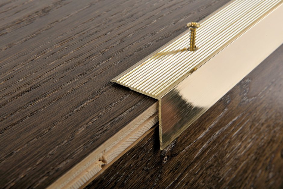 Алюминиевый плинтус для гипсокартона PROSKIRTING line progress profiles PKLIAA 60