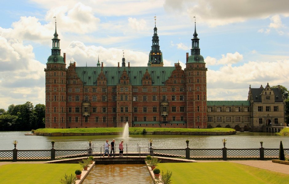 Достопримечательности Дании дворец Фредериксборг