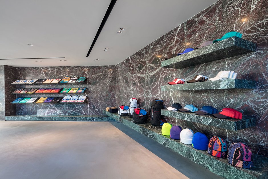 Palace Stores