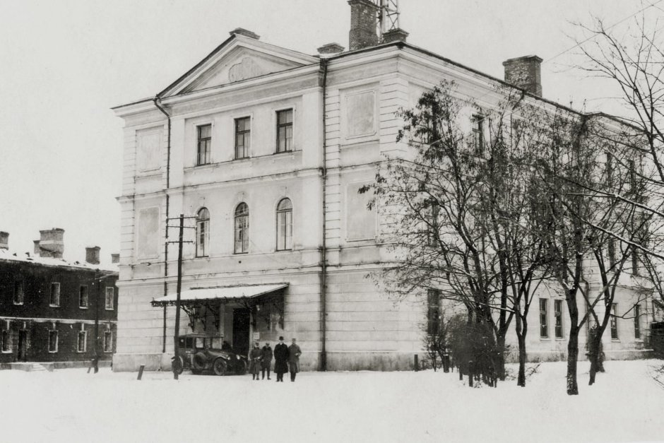 Белый дворец Брест Литовск